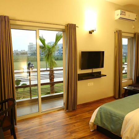 Anandam Clarks Inn Suites Вриндавана Экстерьер фото
